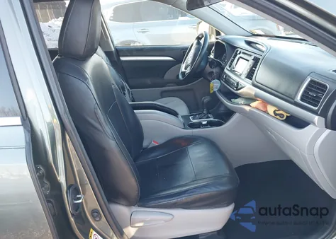 2018 Toyota Highlander Le from USA, damaged, VIN 5TDBZRFH7JS892648